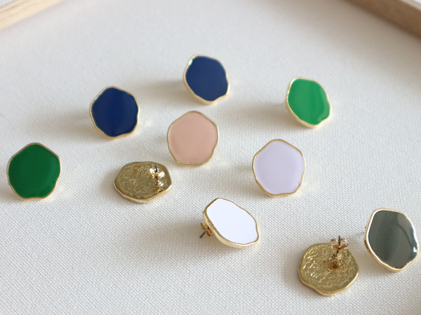 <b><p>8col spring Epoch gd Ear Office look Sense</p></b><b><p>8col 春 エポック金工 イヤリングh オフィスル センスのあるコーディネート</p></b><br /><br /><p align='center'>