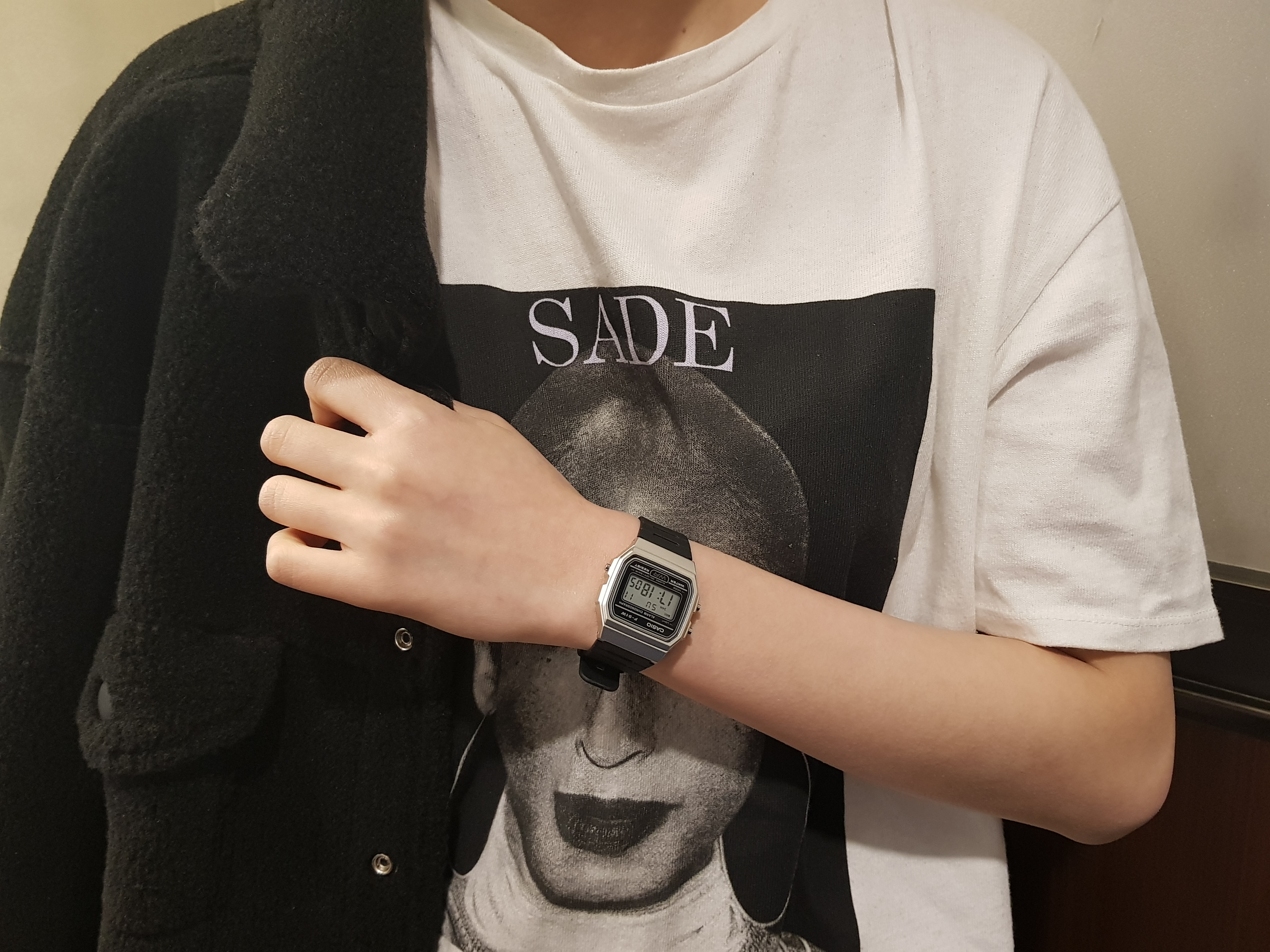 <b><p>unisex basic Co clock 2cor uple A twenties</p></b><b><p>男女共用 ベーシック カシオ 時計 2色 カップル 20代の男性 1女性 アイテム</p></b><br /><br /><p align='center'>
