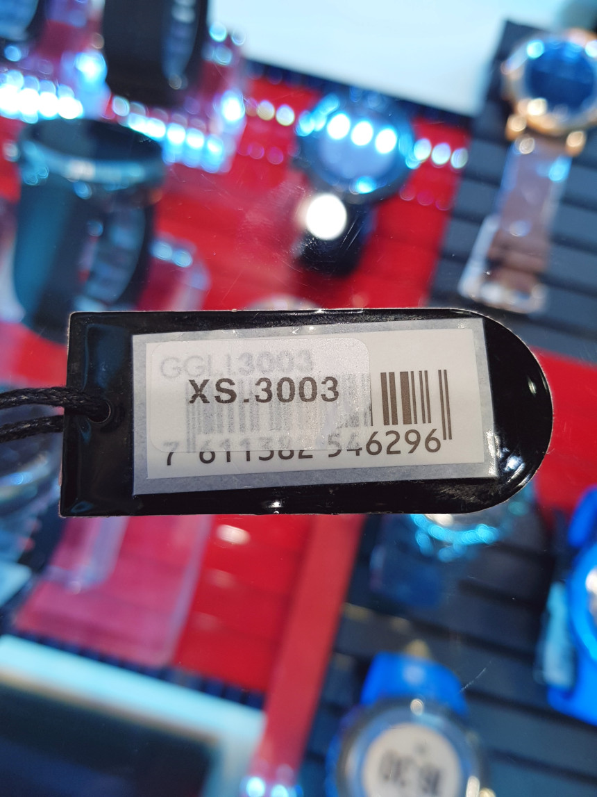 <b><p>Luminox Gallery Auck SEA XS.3003 Bouncg Sporty</p></b><b><p>ルミノックス ギャラリーオクロ 海 XS.3003 弾ける スポーティ時計 カジュアルな</p></b><br /><br /><p align='center'>