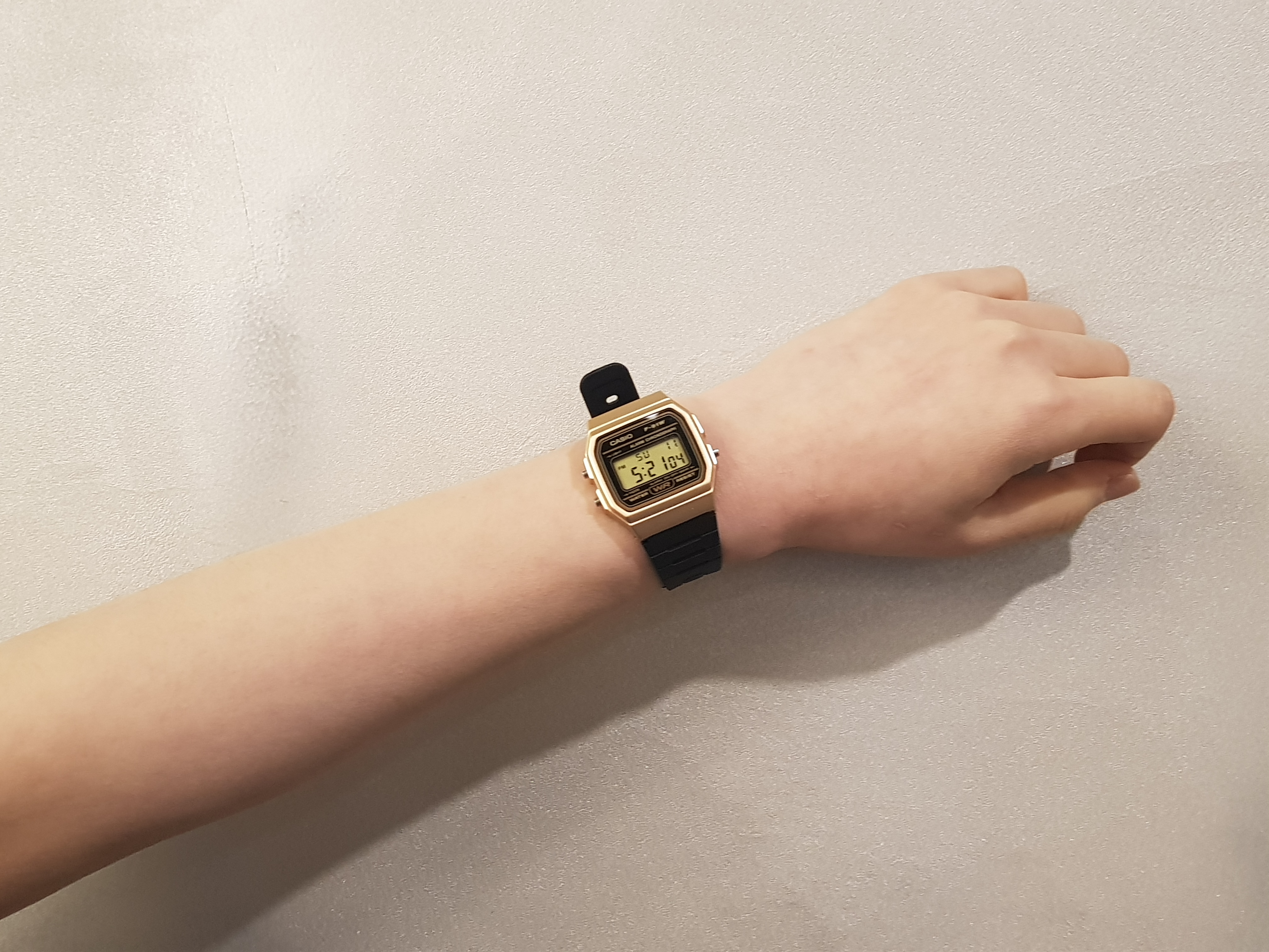 <b><p>unisex basic Co clock 2cor uple A twenties</p></b><b><p>男女共用 ベーシック カシオ 時計 2色 カップル 20代の男性 1女性 アイテム</p></b><br /><br /><p align='center'>