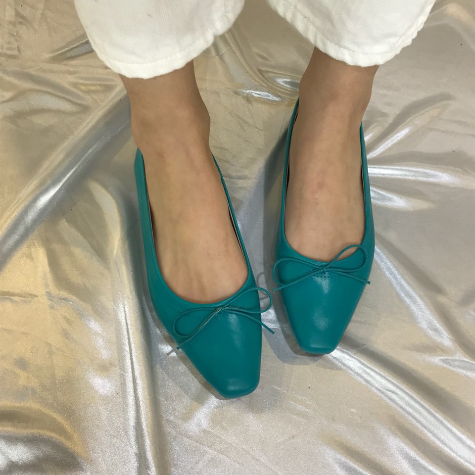 <b><p>Korean ribbon Flat Shoes 10 cols 3212 Well-dssed</p></b><b><p>韓国語 リボン フラットシューズ 10カラー3212 ワンピースによく似合う 様々な演出気取っ</p></b><br /><br /><p align='center'>