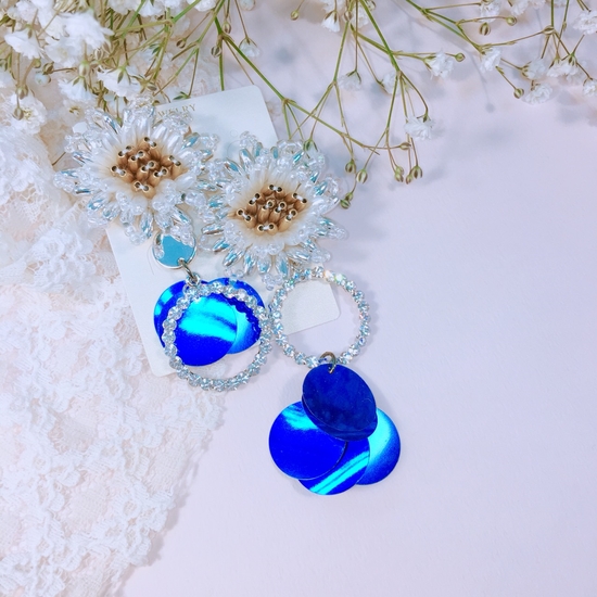 <b><p>unique flower Seined earrgs Good pot cycle</p></b><b><p>ユニーク フラワー スパンコールピアス ポイントサイクル良い ケバケバした アクセサリー</p></b><br /><br /><p align='center'>