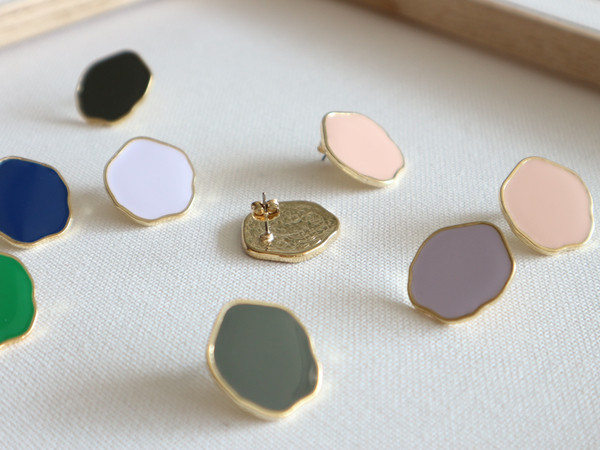 <b><p>8col spring Epoch gd Ear Office look Sense</p></b><b><p>8col 春 エポック金工 イヤリングh オフィスル センスのあるコーディネート</p></b><br /><br /><p align='center'>