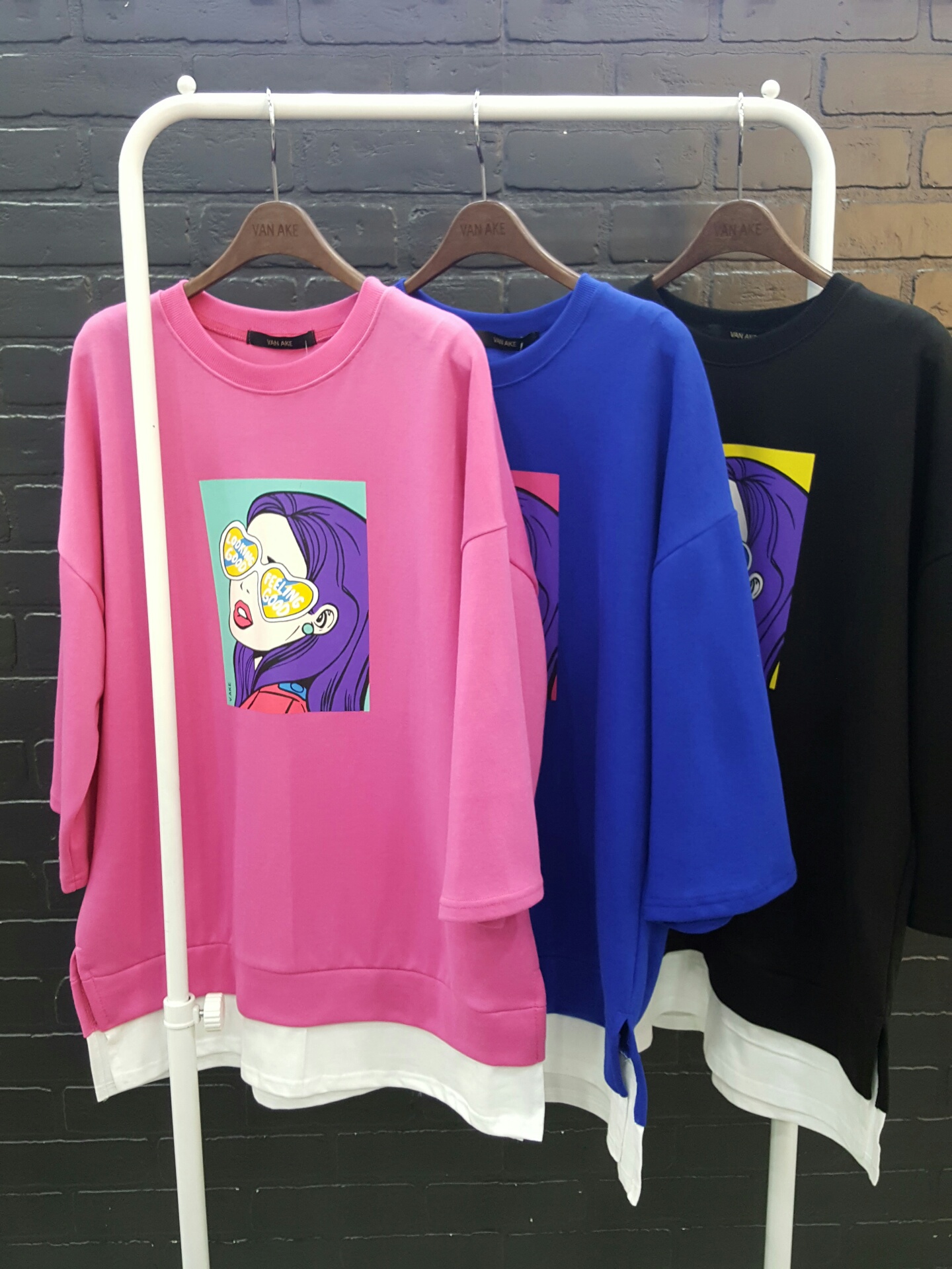 <b><p>Half acne Shirt Polo VA84THQ308Z Layered</p></b><b><p>半エイク ソングルTシャツVA84THQ308Z 重ね着ロ キャラクターティー スタイリッシュルック</p></b><br /><br /><p align='center'>