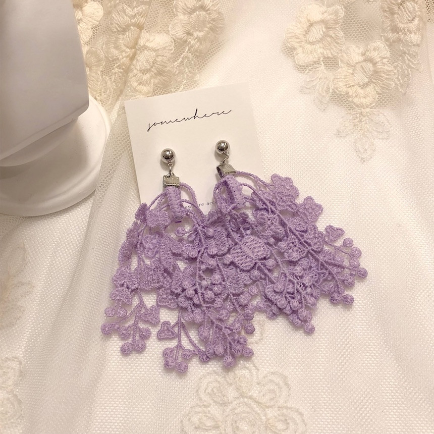 <b><p>Violet race Drop earring c617 ult White Sky</p></b><b><p>バイオレット レース ドロップイヤリング acc617 超 ホワイト ゆらゆら ヨリヨリた</p></b><br /><br /><p align='center'>