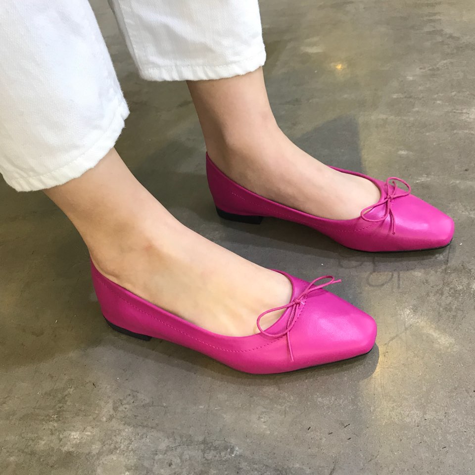 <b><p>Korean ribbon Flat Shoes 10 cols 3212 Well-dssed</p></b><b><p>韓国語 リボン フラットシューズ 10カラー3212 ワンピースによく似合う 様々な演出気取っ</p></b><br /><br /><p align='center'>