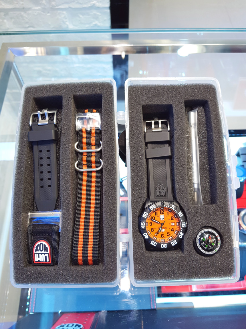 <b><p>Luminox Gallery Auck SEA XS.3059.T.BOXED</p></b><b><p>ルミノックス ギャラリーオクロ 海 XS.3059.T.BOXED カジュアルな</p></b><br /><br /><p align='center'>