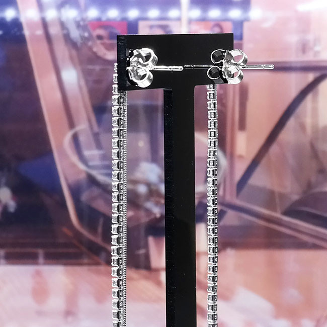 <b><p>Eileen Rhinestone Drop Earrgs ajbe18075 Urban</p></b><b><p>アイリーン ラインスト ドロップイヤリング ajbe18075 都会的な 洗練されたコーディネート</p></b><br /><br /><p align='center'>