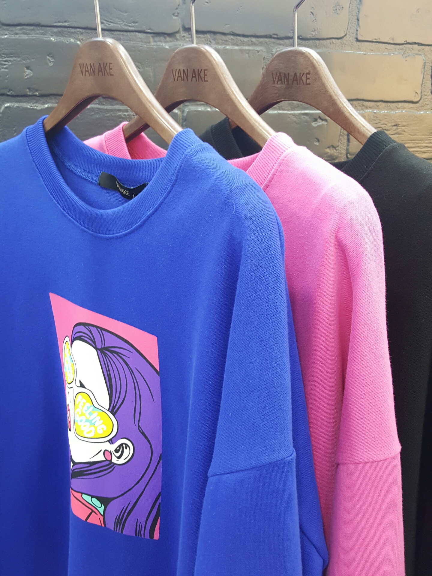 <b><p>Half acne Shirt Polo VA84THQ308Z Layered</p></b><b><p>半エイク ソングルTシャツVA84THQ308Z 重ね着ロ キャラクターティー スタイリッシュルック</p></b><br /><br /><p align='center'>