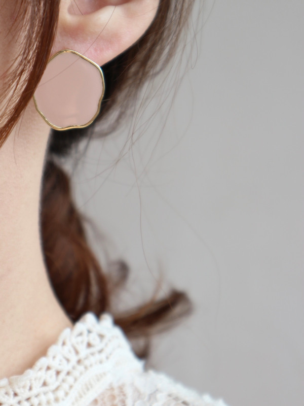 <b><p>8col spring Epoch gd Ear Office look Sense</p></b><b><p>8col 春 エポック金工 イヤリングh オフィスル センスのあるコーディネート</p></b><br /><br /><p align='center'>