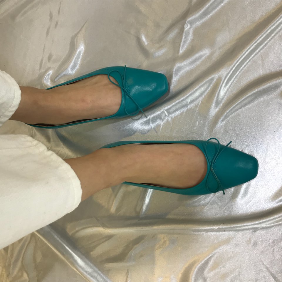 <b><p>Korean ribbon Flat Shoes 10 cols 3212 Well-dssed</p></b><b><p>韓国語 リボン フラットシューズ 10カラー3212 ワンピースによく似合う 様々な演出気取っ</p></b><br /><br /><p align='center'>