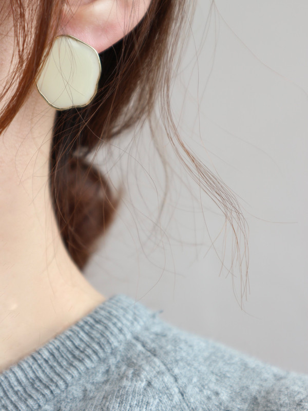 <b><p>8col spring Epoch gd Ear Office look Sense</p></b><b><p>8col 春 エポック金工 イヤリングh オフィスル センスのあるコーディネート</p></b><br /><br /><p align='center'>