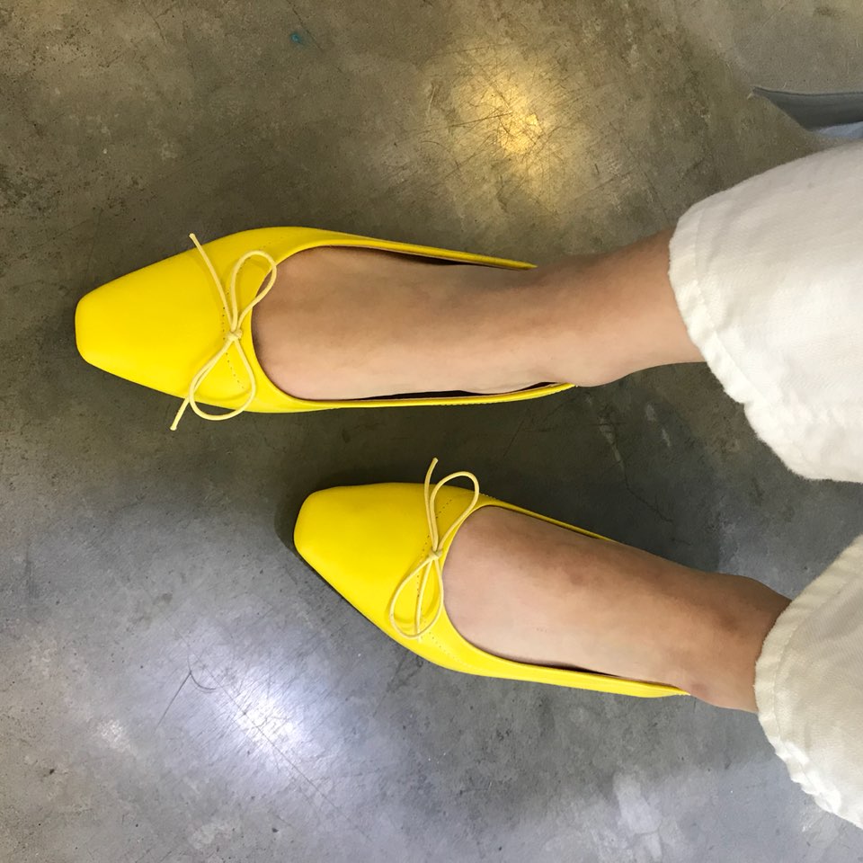 <b><p>Korean ribbon Flat Shoes 10 cols 3212 Well-dssed</p></b><b><p>韓国語 リボン フラットシューズ 10カラー3212 ワンピースによく似合う 様々な演出気取っ</p></b><br /><br /><p align='center'>