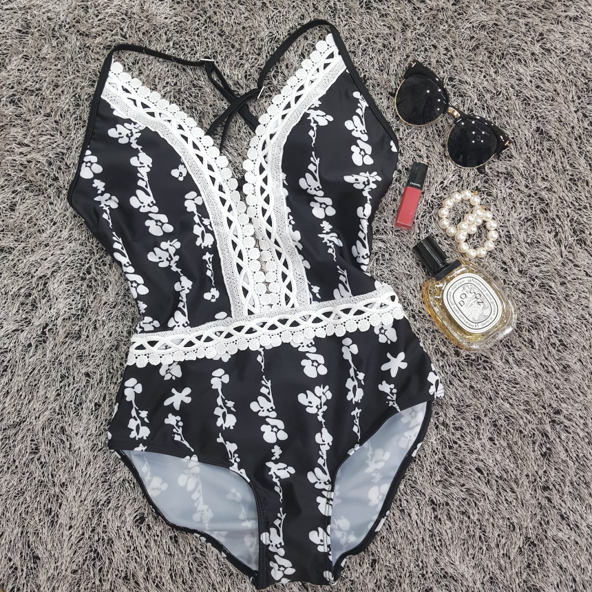 <b><p>embroidery Monoki Sexy Ray Beachwear Summ</p></b><b><p>刺繍 モノキニ セクシーな非ビーチウェア 夏バカンスルック ハワイアタイル ほのかには</p></b><br /><br /><p align='center'>