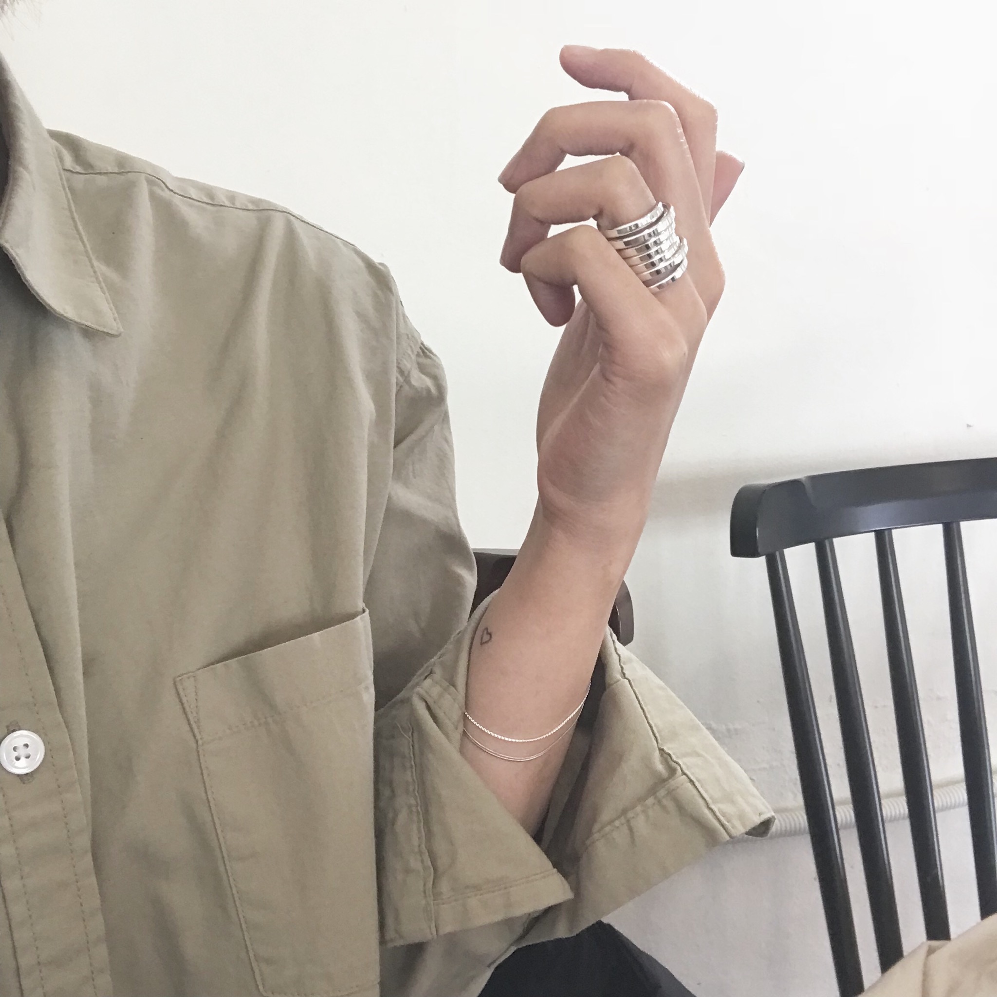 <b><p>Silver 925 day open 8 lines rg kk Tw Index</p></b><b><p>シルバー925 デイリー オープン 8行 リング ねじれ プレッツェル 検知 豪華な</p></b><br /><br /><p align='center'>