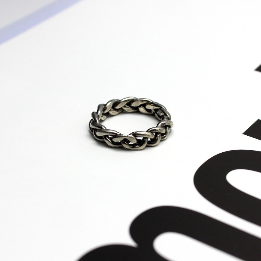 <b><p>Bold kink Silr album black rg four Seasons</p></b><b><p>ボールド ねじれ 銀の指輪 ブラック シルバーリング 四季 ヒップホップスタイル</p></b><br /><br /><p align='center'>