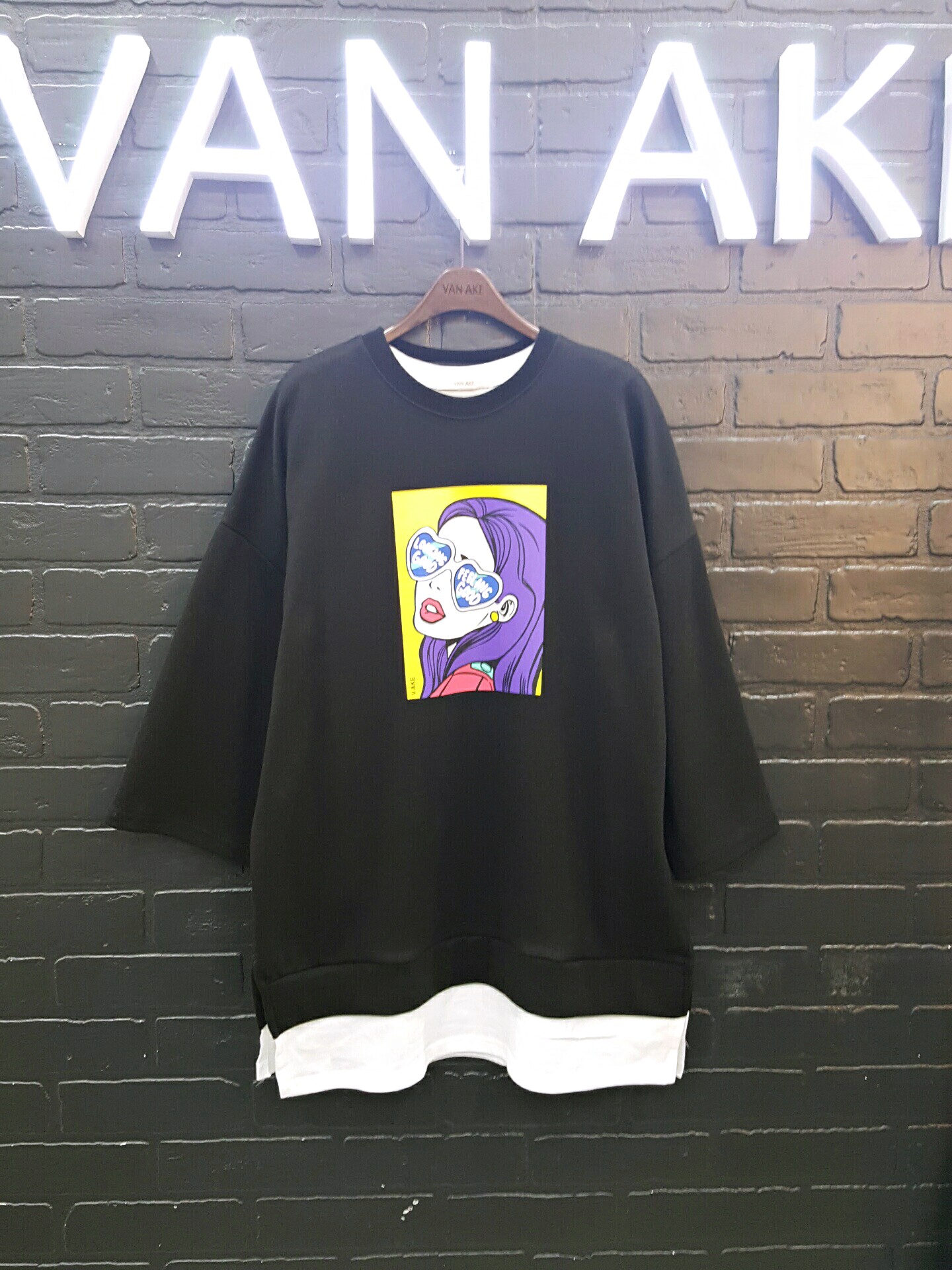 <b><p>Half acne Shirt Polo VA84THQ308Z Layered</p></b><b><p>半エイク ソングルTシャツVA84THQ308Z 重ね着ロ キャラクターティー スタイリッシュルック</p></b><br /><br /><p align='center'>