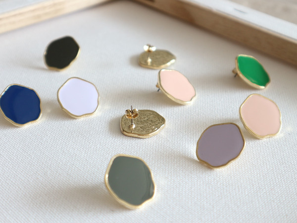 <b><p>8col spring Epoch gd Ear Office look Sense</p></b><b><p>8col 春 エポック金工 イヤリングh オフィスル センスのあるコーディネート</p></b><br /><br /><p align='center'>