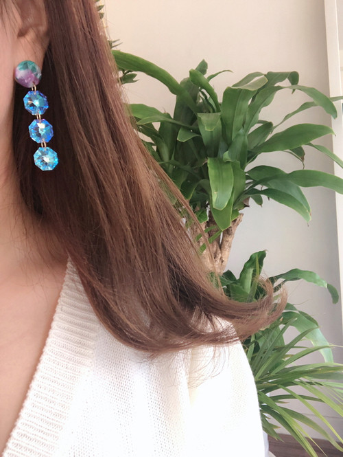 <b><p>celluloid Swaow Drop Earrings Lo Goddess</p></b><b><p>セルロイド スワロー ドロップイヤリング ロが 女神コーディネート ブブ ユニークなデザイン</p></b><br /><br /><p align='center'>