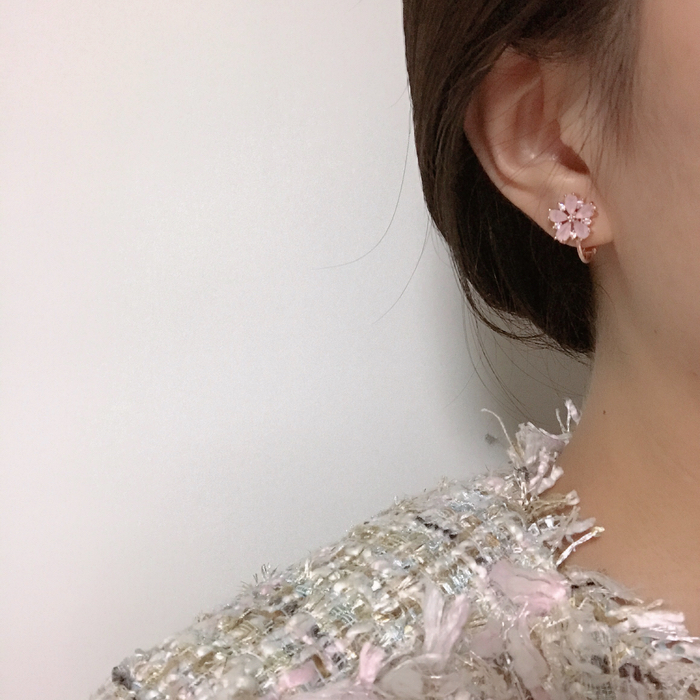 <b><p>spring Tianan Threaded Ear Flower rs Rose</p></b><b><p>春 天私 ねじ グィチ 花のイヤリング ローズゴールド クリップ型 ノンピアス きれいな</p></b><br /><br /><p align='center'>