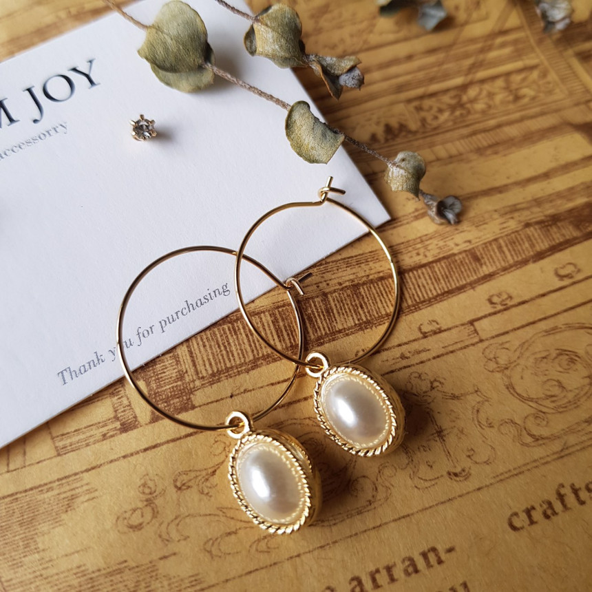 <b><p>Possible eaves Yeo Roa pastel 4 piec set</p></b><b><p>グィチ可能 以上ロア パステル 4ピース セット デイリー リングピアス 色 ラブルックコーディネー</p></b><br /><br /><p align='center'>