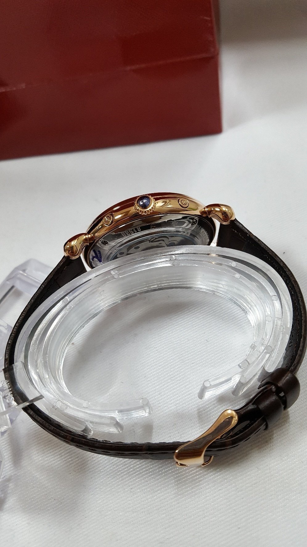 <b><p>Vacron Cstantine Ppetual Gold White pla leat</p></b><b><p>ヴァシュロン コンスタンティン パーペチュアル 金工 白い板 レザー 名品バッグ</p></b><br /><br /><p align='center'>