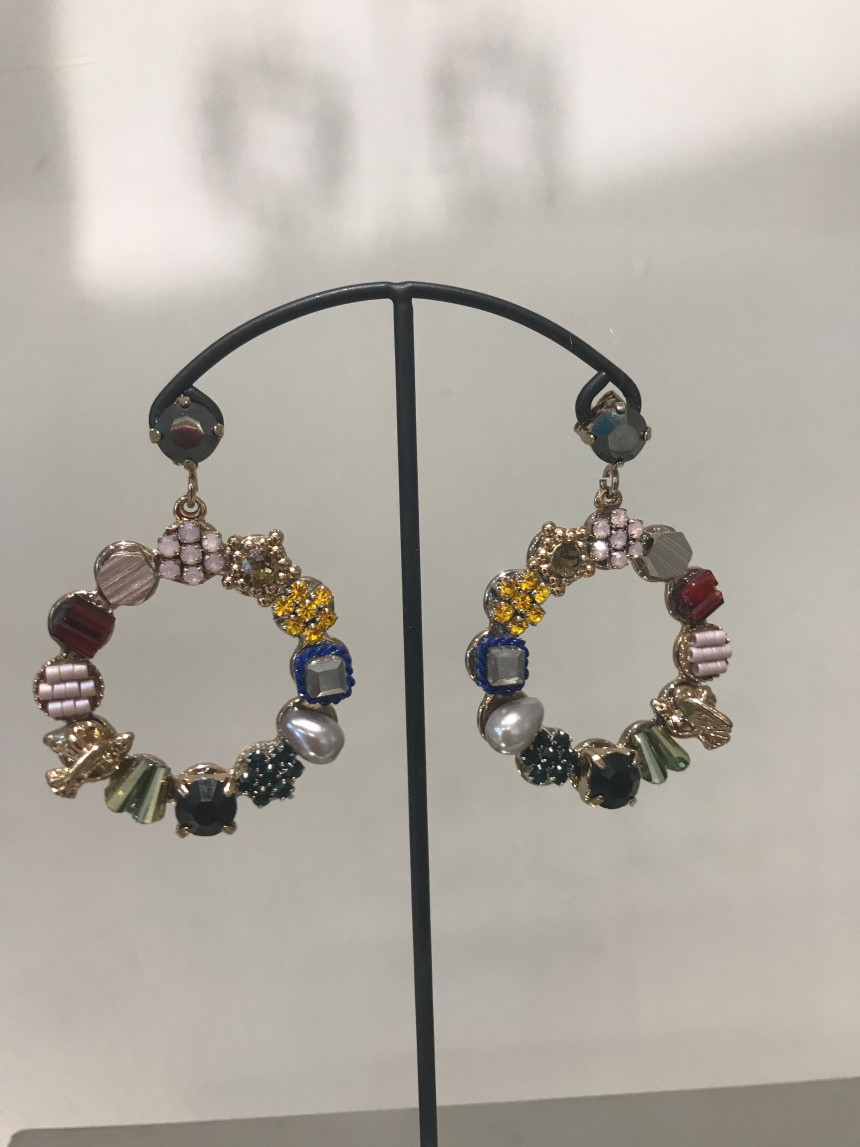 <b><p>Queen Bird rring Handmate Uniq Good-look</p></b><b><p>クイーンバード イヤリング ハンドメイト ユニー お好みの良い女性の 萌えアイテム</p></b><br /><br /><p align='center'>