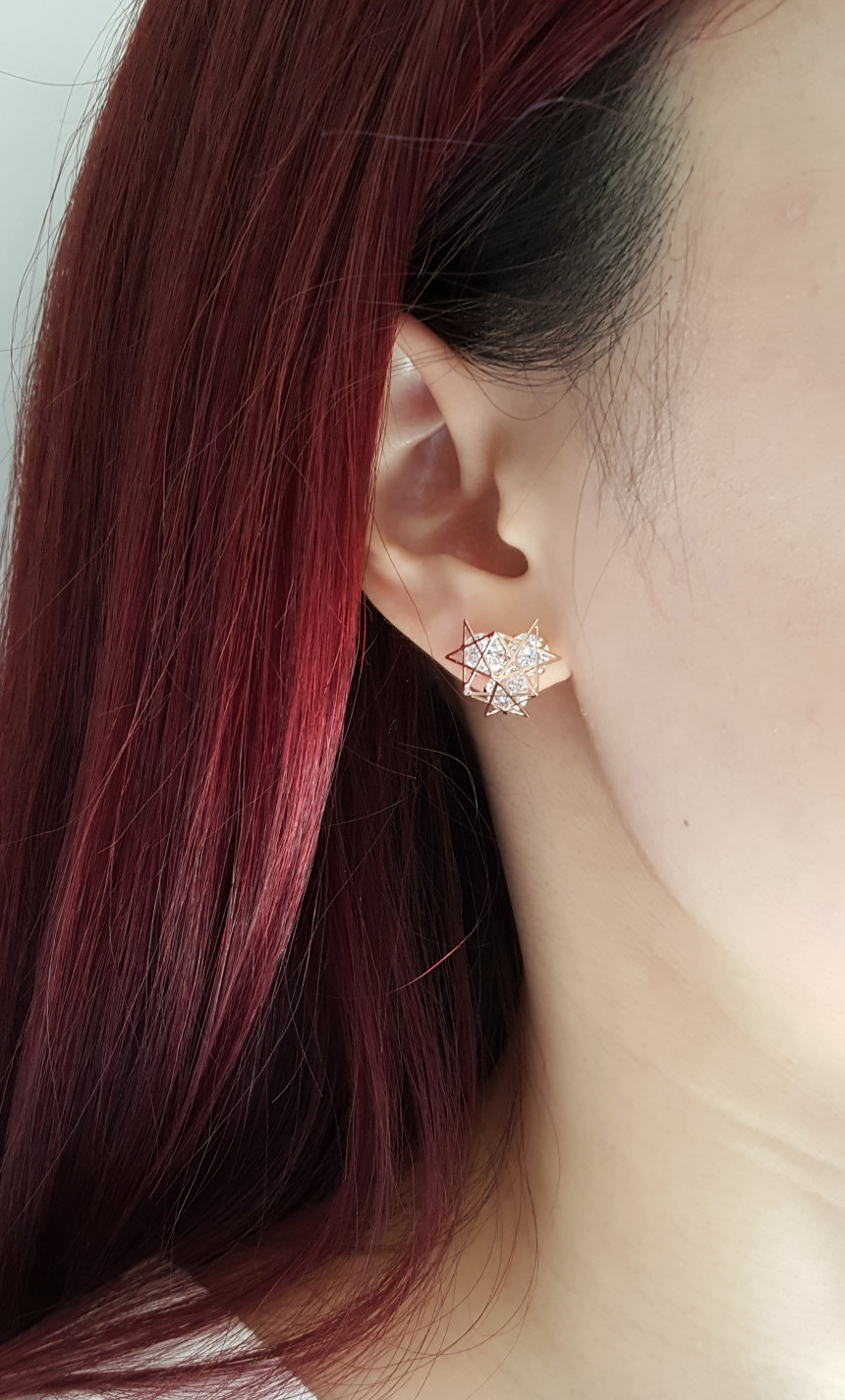 <b><p>Shoot star ering Cl Glitt Sp Crdation 2017</p></b><b><p>星を射る イヤリング 素敵な 輝く 2017春のコーディネート 華やかなカラー キュービックブブ</p></b><br /><br /><p align='center'>