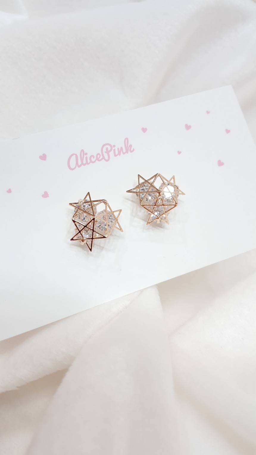 <b><p>Shoot star ering Cl Glitt Sp Crdation 2017</p></b><b><p>星を射る イヤリング 素敵な 輝く 2017春のコーディネート 華やかなカラー キュービックブブ</p></b><br /><br /><p align='center'>