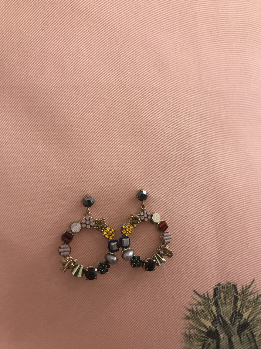 <b><p>Queen Bird rring Handmate Uniq Good-look</p></b><b><p>クイーンバード イヤリング ハンドメイト ユニー お好みの良い女性の 萌えアイテム</p></b><br /><br /><p align='center'>