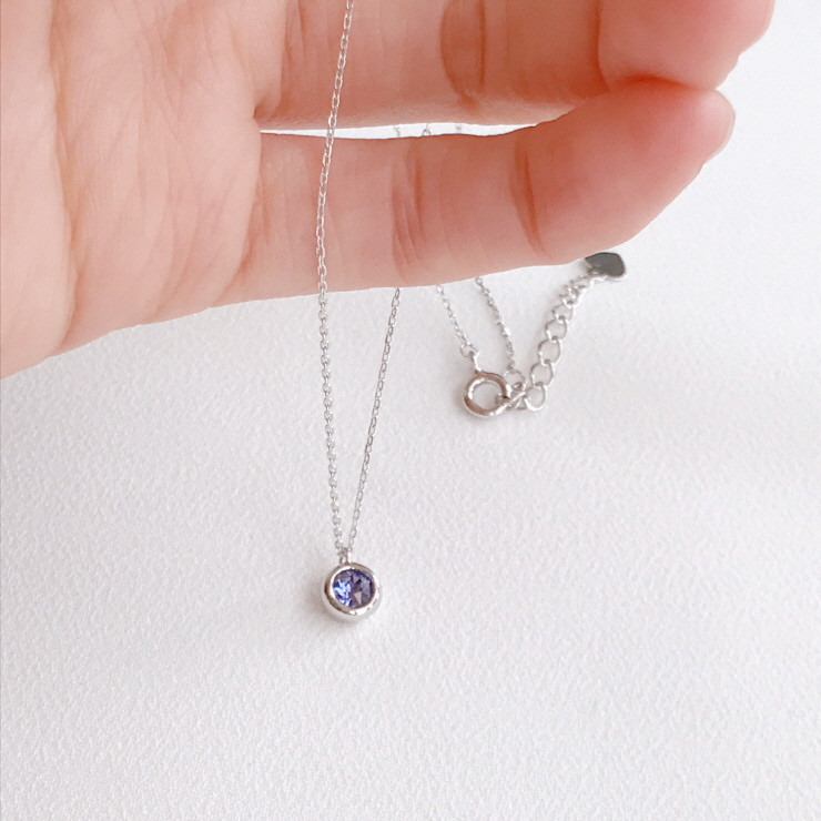 <b><p>Birthstone 925 silver Cubic Drop cklace day</p></b><b><p>誕生石 925 キュービック ドロップ ネレス デイリー 星座 ジュエ 友情 原石</p></b><br /><br /><p align='center'>