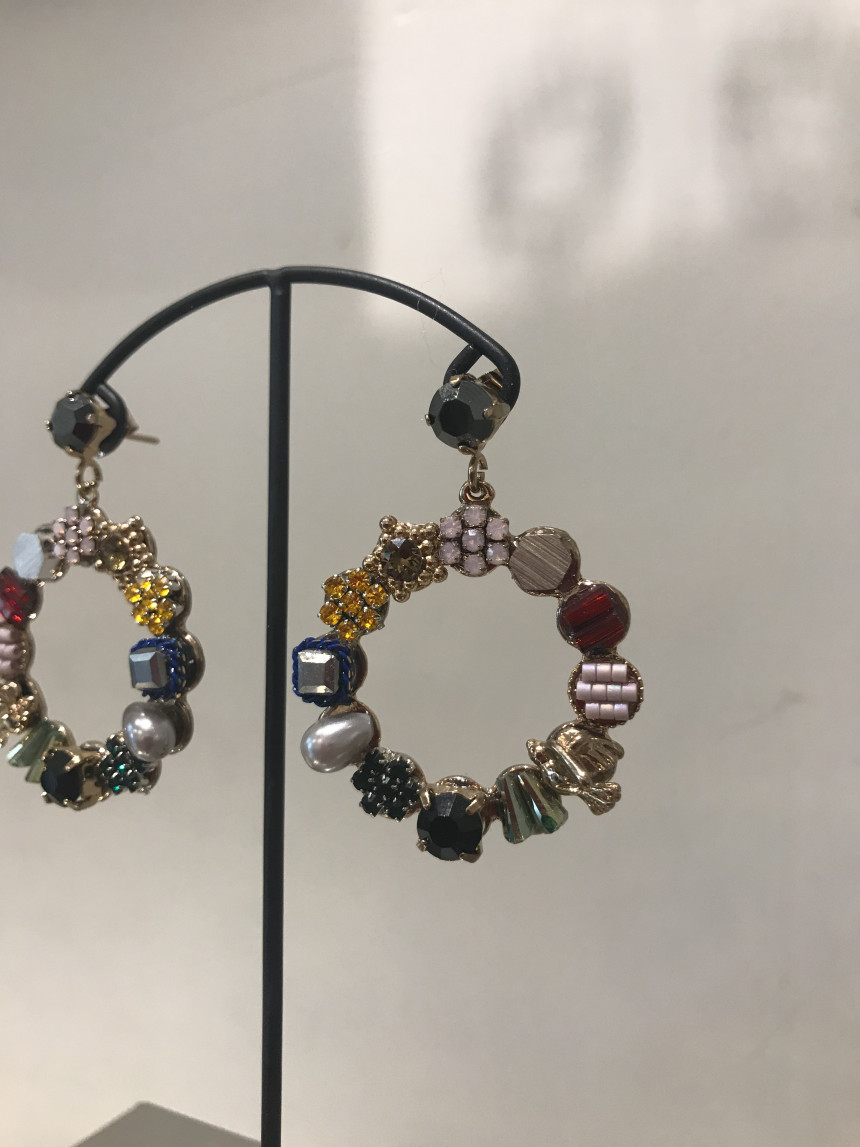 <b><p>Queen Bird rring Handmate Uniq Good-look</p></b><b><p>クイーンバード イヤリング ハンドメイト ユニー お好みの良い女性の 萌えアイテム</p></b><br /><br /><p align='center'>