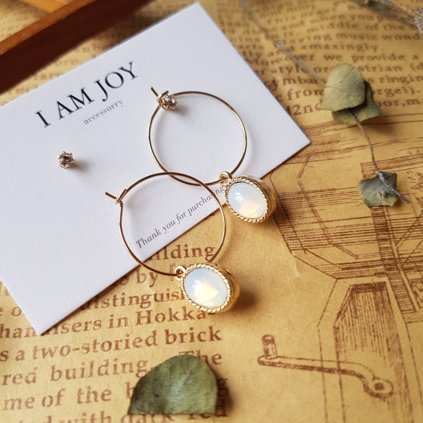 <b><p>Possible eaves Yeo Roa pastel 4 piec set</p></b><b><p>グィチ可能 以上ロア パステル 4ピース セット デイリー リングピアス 色 ラブルックコーディネー</p></b><br /><br /><p align='center'>