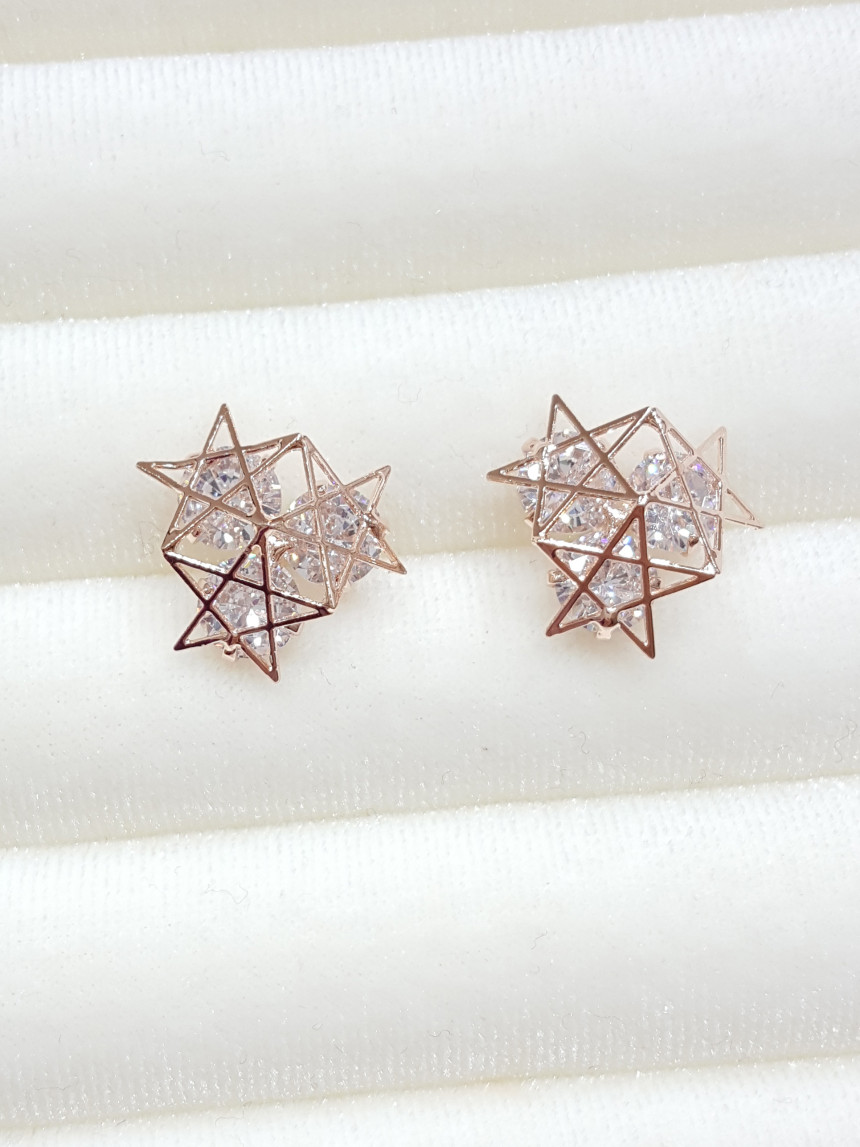 <b><p>Shoot star ering Cl Glitt Sp Crdation 2017</p></b><b><p>星を射る イヤリング 素敵な 輝く 2017春のコーディネート 華やかなカラー キュービックブブ</p></b><br /><br /><p align='center'>