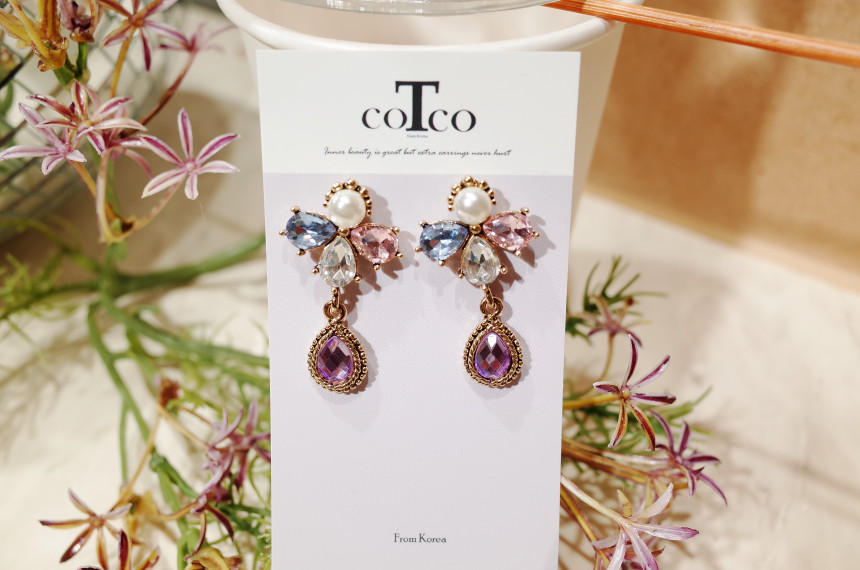 <b><p>Purple Dew Drop 3way earring</p></b><b><p>すみれ色 露 ドロップ 3ウェイ イヤリング</p></b><br /><br /><p align='center'>