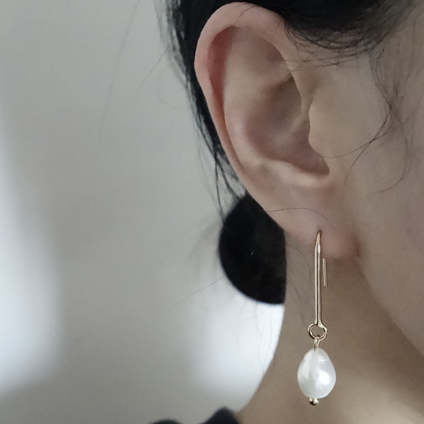 <b><p>Freshwater pearl ring Drop Es Antique style</p></b><b><p>淡水真珠 リング ドロップイヤ アンティークスタイル ポイント ハンドメイド シンプル</p></b><br /><br /><p align='center'>