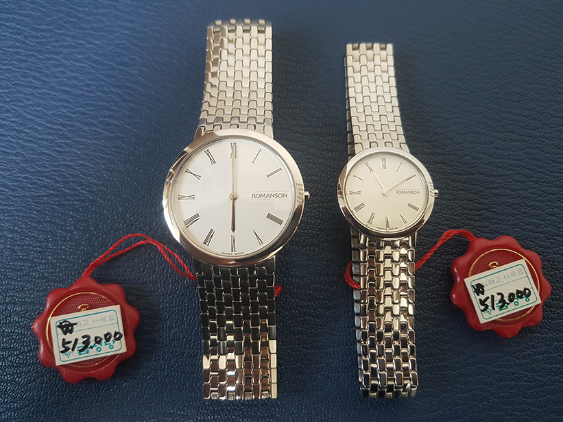 <b><p>Romanson Luxury Watch Unisex Set _RMS008</p></b><b><p>ロマンソン_高級供え物時計_ユニセックスのセット_RMS008</p></b><br /><br /><p align='center'>