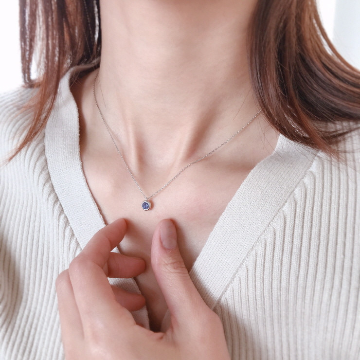 <b><p>Birthstone 925 silver Cubic Drop cklace day</p></b><b><p>誕生石 925 キュービック ドロップ ネレス デイリー 星座 ジュエ 友情 原石</p></b><br /><br /><p align='center'>