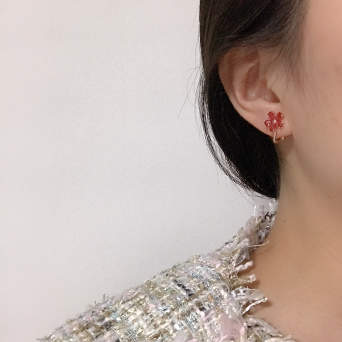 <b><p>spring Tianan Threaded Ear Flower rs Rose</p></b><b><p>春 天私 ねじ グィチ 花のイヤリング ローズゴールド クリップ型 ノンピアス きれいな</p></b><br /><br /><p align='center'>