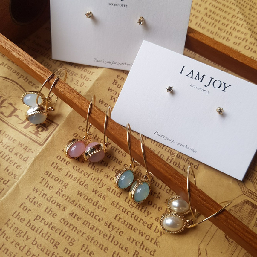 <b><p>Possible eaves Yeo Roa pastel 4 piec set</p></b><b><p>グィチ可能 以上ロア パステル 4ピース セット デイリー リングピアス 色 ラブルックコーディネー</p></b><br /><br /><p align='center'>