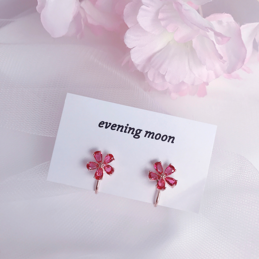 <b><p>spring Tianan Threaded Ear Flower rs Rose</p></b><b><p>春 天私 ねじ グィチ 花のイヤリング ローズゴールド クリップ型 ノンピアス きれいな</p></b><br /><br /><p align='center'>