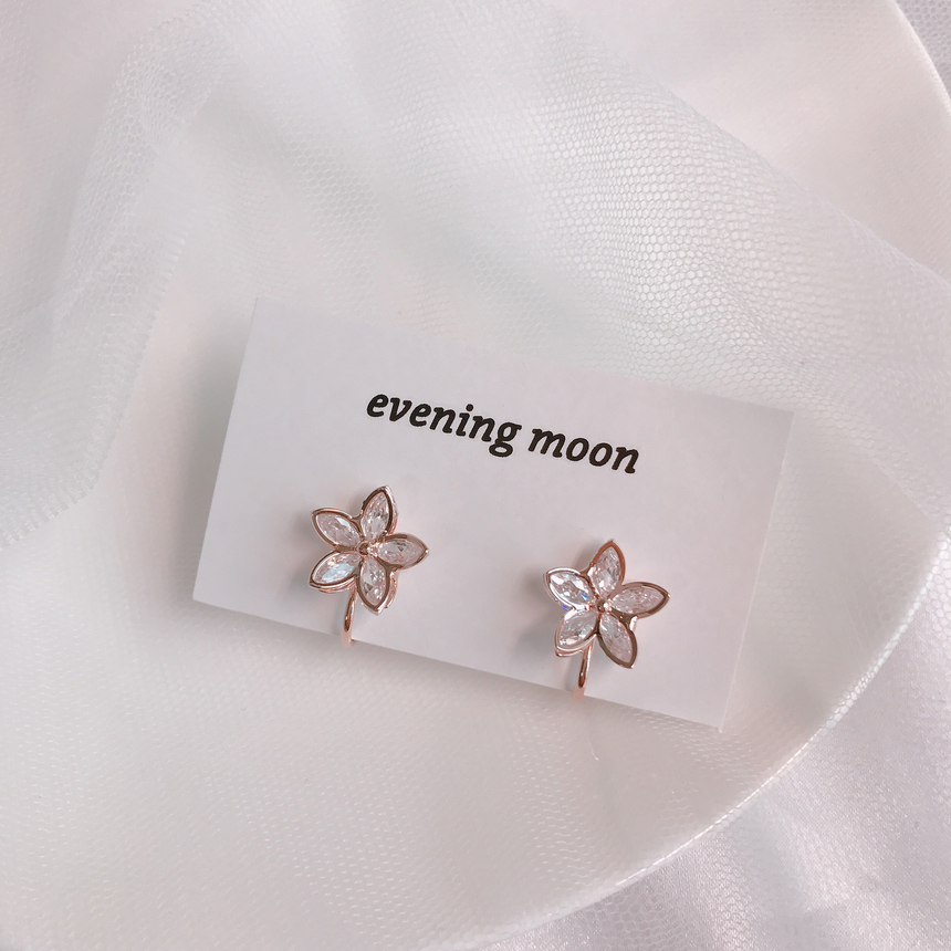 <b><p>spring Tianan Threaded Ear Flower rs Rose</p></b><b><p>春 天私 ねじ グィチ 花のイヤリング ローズゴールド クリップ型 ノンピアス きれいな</p></b><br /><br /><p align='center'>