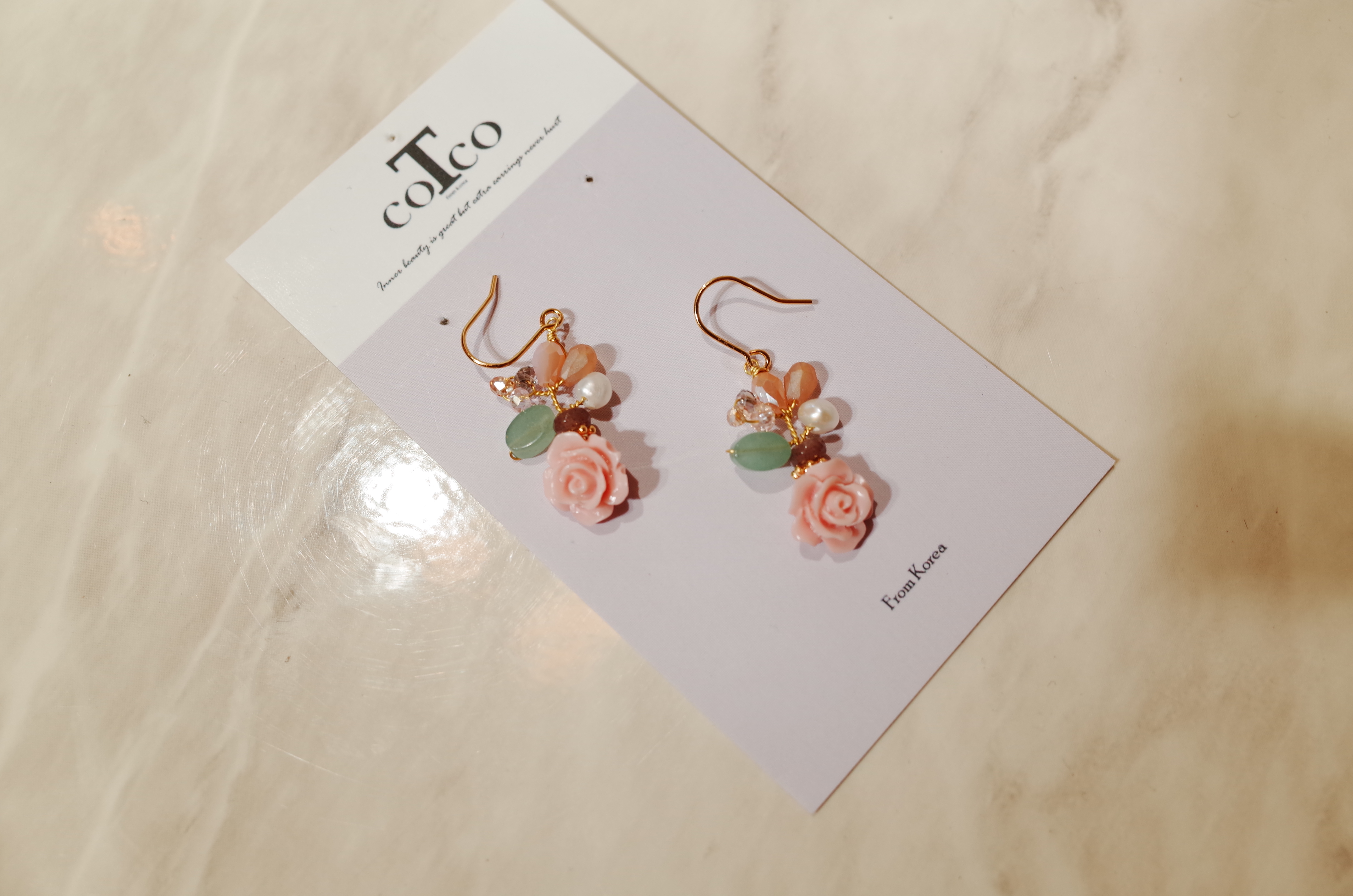 <b><p>Purple Rose drop earring</p></b><b><p>すみれ色 バラドロップ イヤリング</p></b><br /><br /><p align='center'>