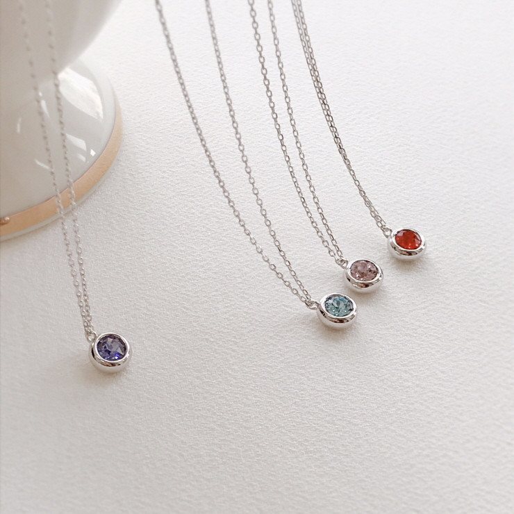 <b><p>Birthstone 925 silver Cubic Drop cklace day</p></b><b><p>誕生石 925 キュービック ドロップ ネレス デイリー 星座 ジュエ 友情 原石</p></b><br /><br /><p align='center'>