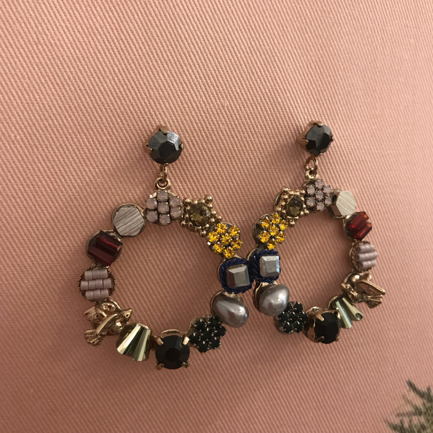 <b><p>Queen Bird rring Handmate Uniq Good-look</p></b><b><p>クイーンバード イヤリング ハンドメイト ユニー お好みの良い女性の 萌えアイテム</p></b><br /><br /><p align='center'>