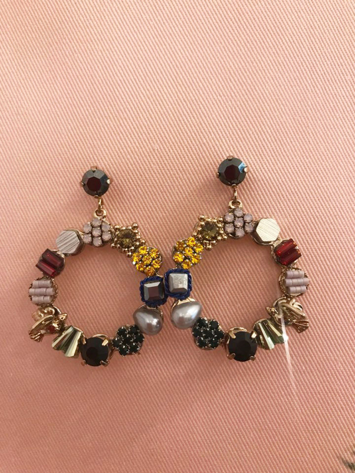 <b><p>Queen Bird rring Handmate Uniq Good-look</p></b><b><p>クイーンバード イヤリング ハンドメイト ユニー お好みの良い女性の 萌えアイテム</p></b><br /><br /><p align='center'>