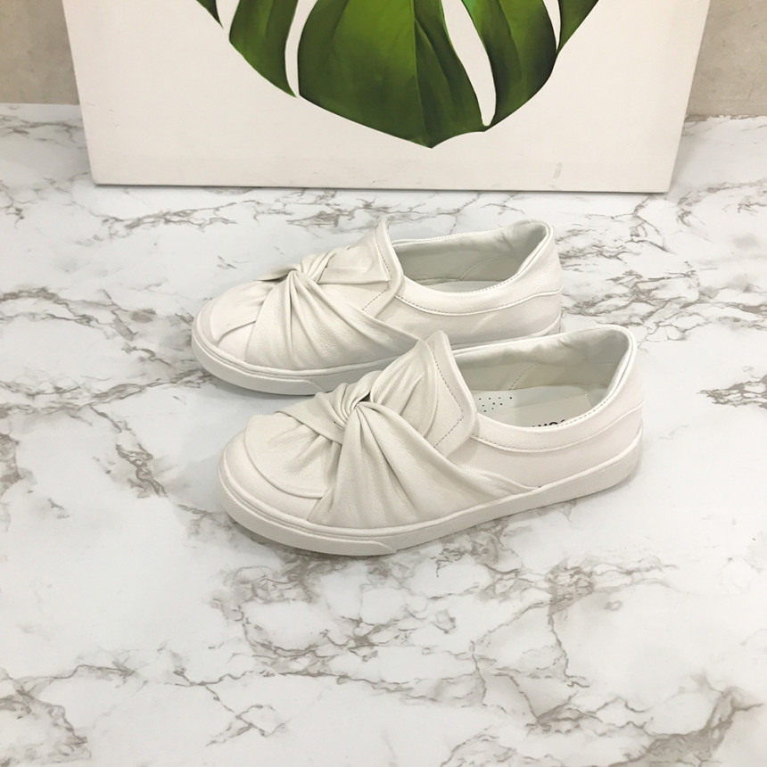 <b><p>Mourning Kore Latex cushion knot Slip- Women's</p></b><b><p>無排 韓国語 ラテックス クッション 結び目 スリップオン レディースカジュアルスニーカー</p></b><br /><br /><p align='center'>