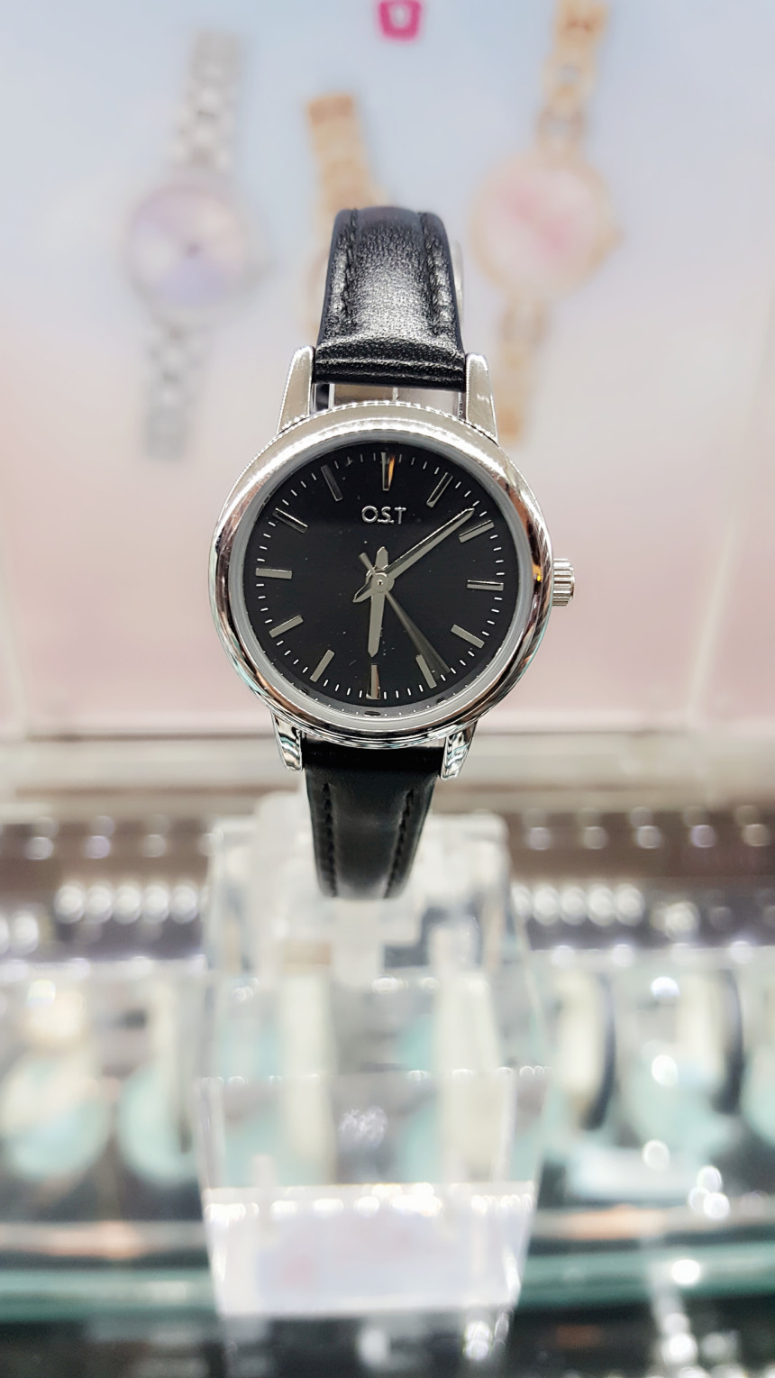 <b><p>OST Flying Black Day Ladies Watch OTC218304ASB</p></b><b><p>OST フライングブラックデー女性の腕時計 OTC218304ASB</p></b><br /><br /><p align='center'>