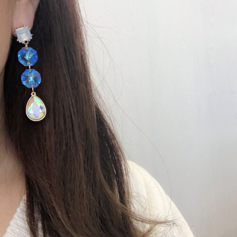<b><p>celluloid Swaow Drop Earrings Lo Goddess</p></b><b><p>セルロイド スワロー ドロップイヤリング ロが 女神コーディネート ブブ ユニークなデザイン</p></b><br /><br /><p align='center'>