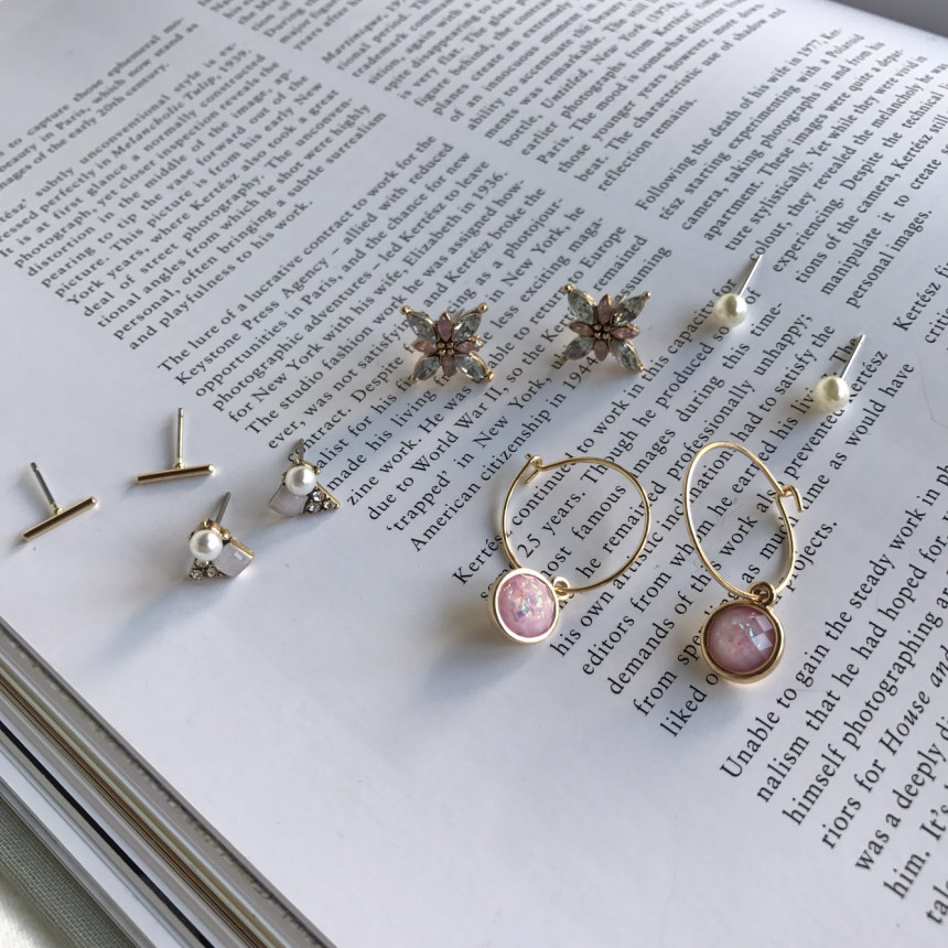 <b><p>Alo Cubic Pearl 10 eces Set rings Caust ra</p></b><b><p>卵 キュービック真珠 10ピース セットピアス 歌声非 華やかな カジュアルファッション</p></b><br /><br /><p align='center'>